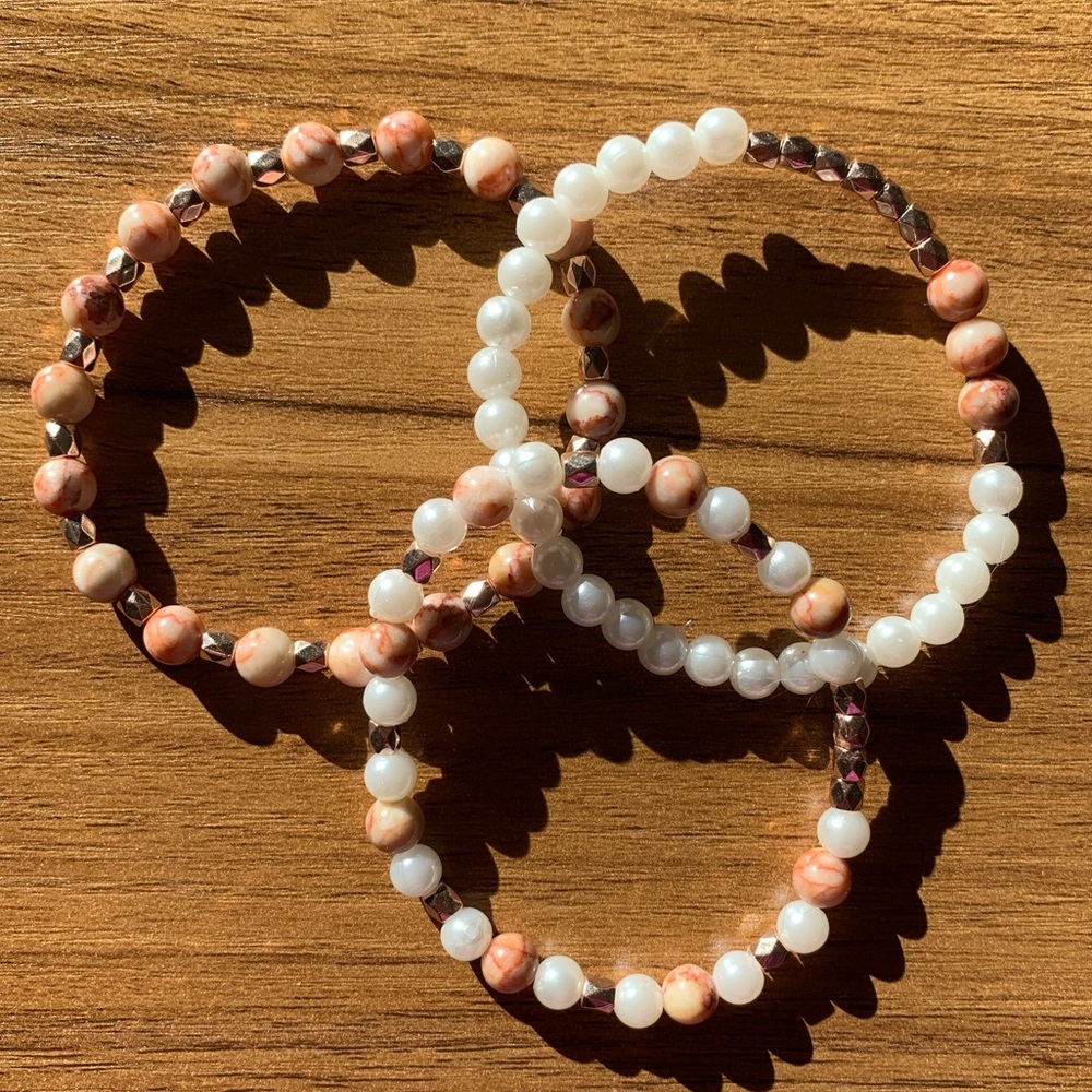 {Handmade} Faux Pearl and Peach Stone Bracelet Set